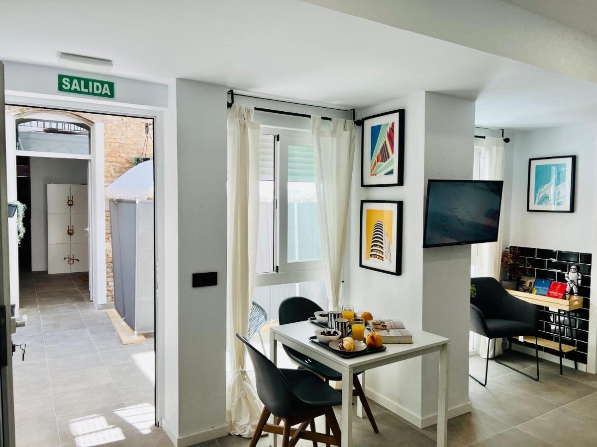 Cool Lofts Alameda Valencia Hotel Екстериор снимка