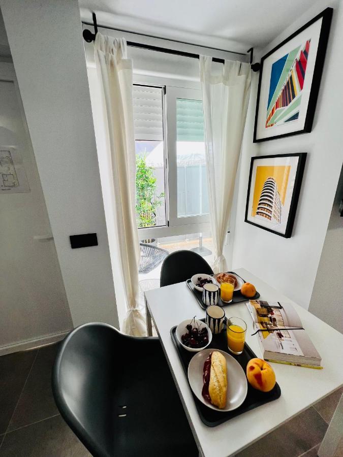 Cool Lofts Alameda Valencia Hotel Екстериор снимка