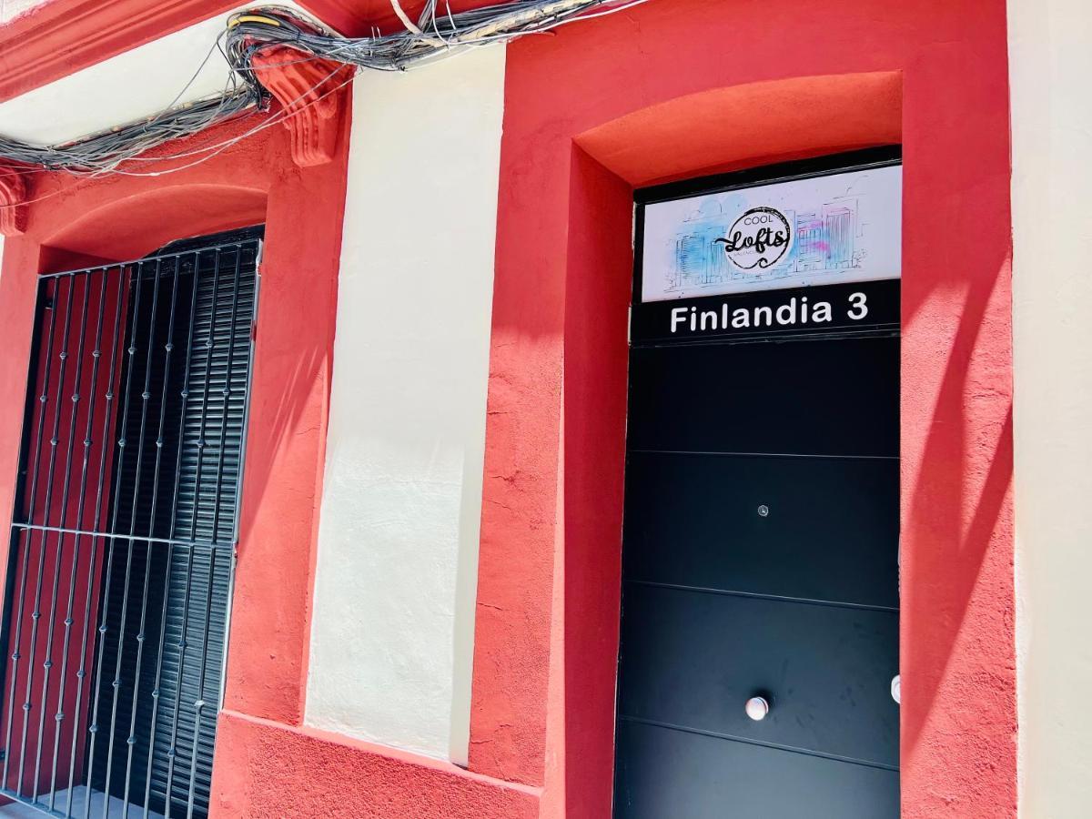 Cool Lofts Alameda Valencia Hotel Екстериор снимка