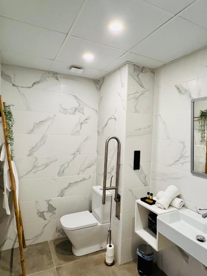 Cool Lofts Alameda Valencia Hotel Екстериор снимка