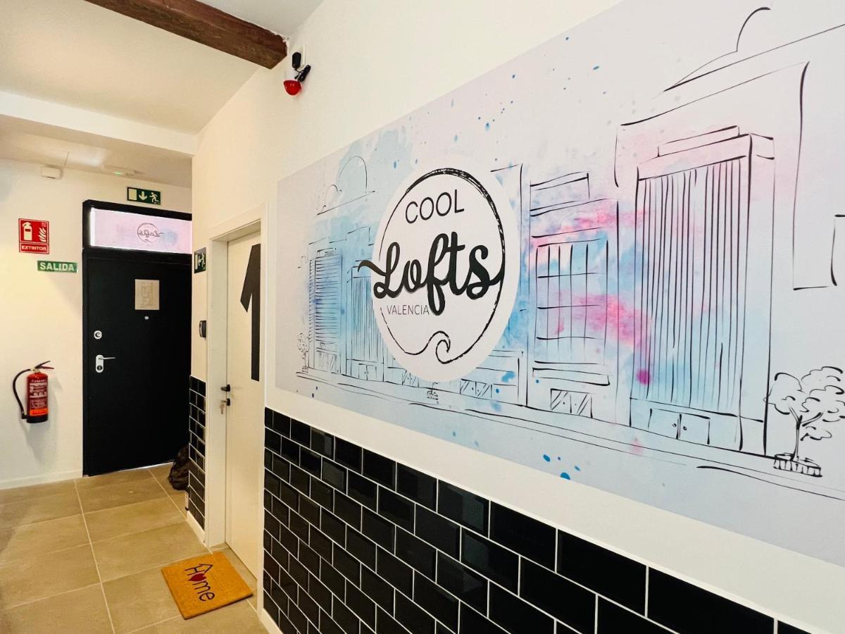 Cool Lofts Alameda Valencia Hotel Екстериор снимка