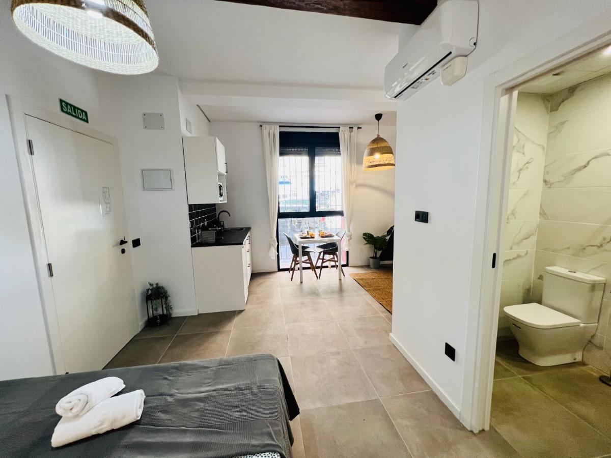 Cool Lofts Alameda Valencia Hotel Екстериор снимка